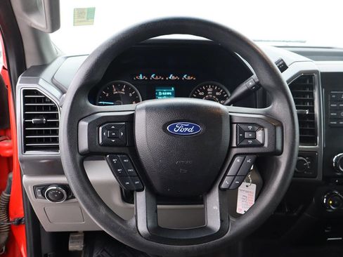 Used 2017 Ford F150 XLT image 11