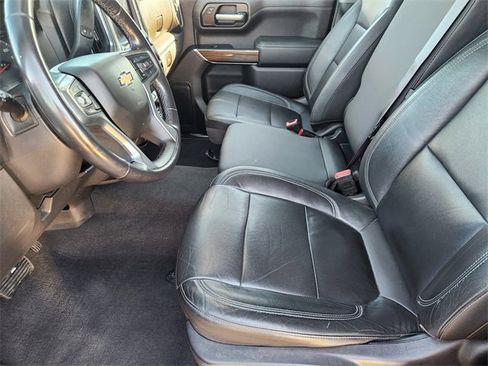 Used 2019 Chevrolet Silverado 1500 LT w/ Texas Edition image 6