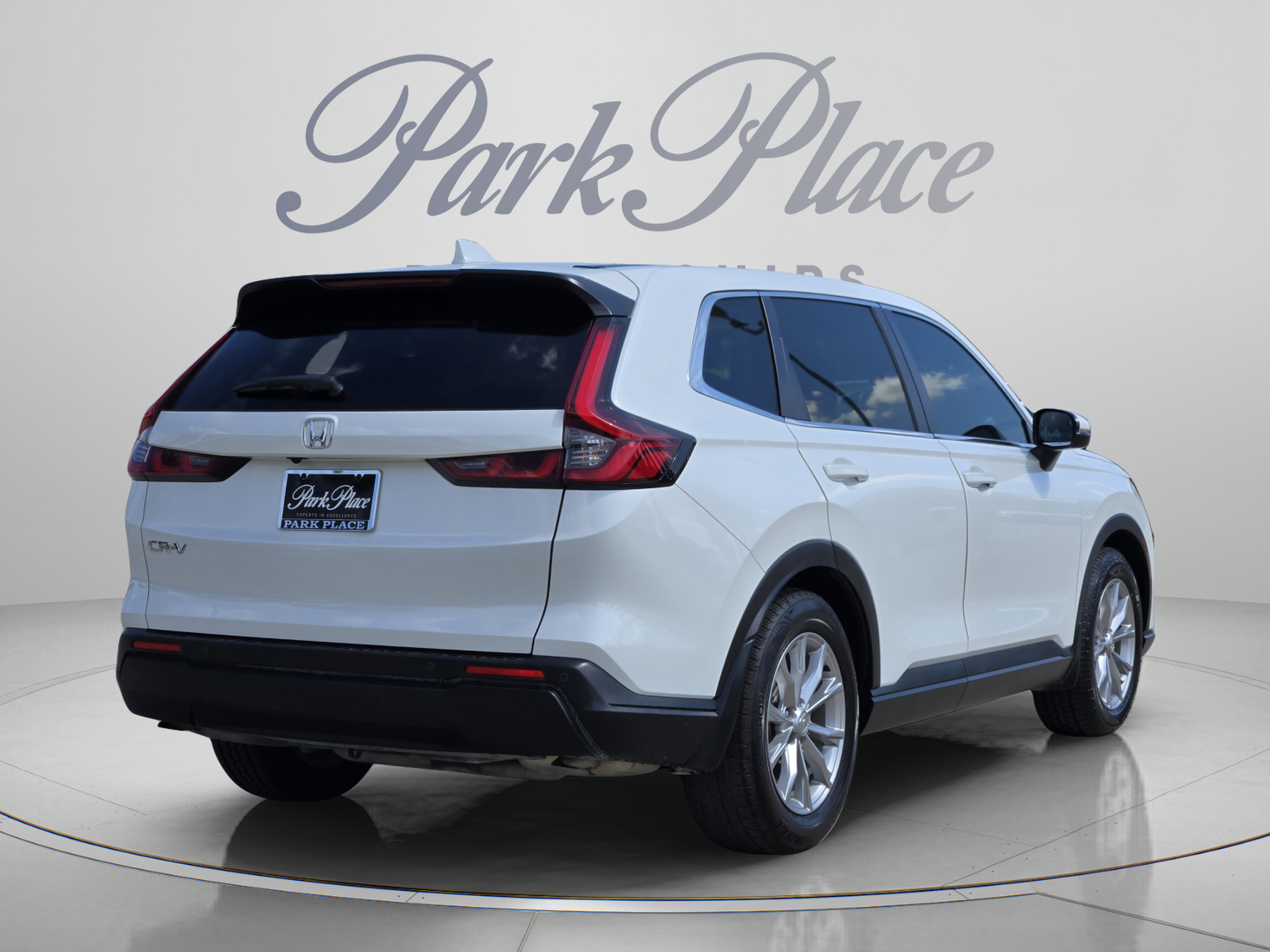 Used 2023 Honda CR-V EX-L image 5