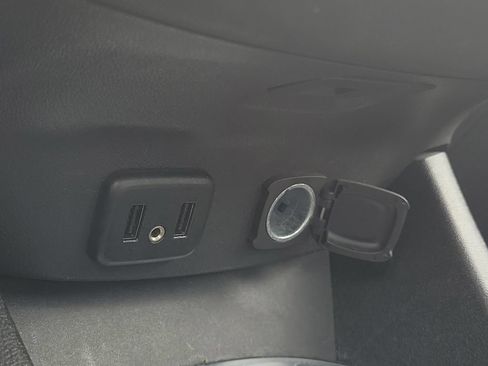 Used 2016 Chevrolet Malibu LT FWD image 26