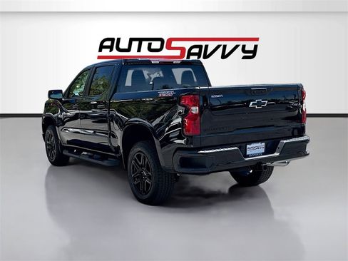 Used 2024 Chevrolet Silverado 1500 Custom Trail Boss w/ Turbomax Blackout Package image 5