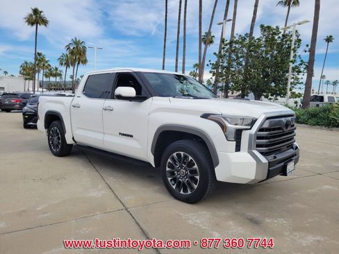Used 2023 Toyota Tundra Limited image 2