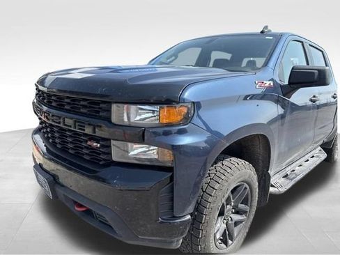 Used 2019 Chevrolet Silverado 1500 Custom Trail Boss w/ Custom Convenience Package AWD/4WD image 6