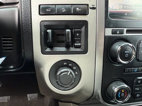 Used 2015 Ford Expedition EL XLT w/ Equipment Group 202A image 37