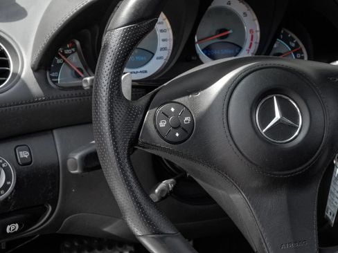 Used 2011 Mercedes-Benz SL 65 AMG image 17