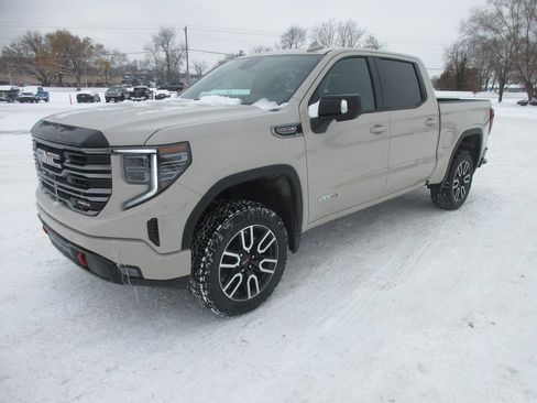 New 2026 GMC Sierra 1500 AT4 w/ AT4 Premium Package image 11