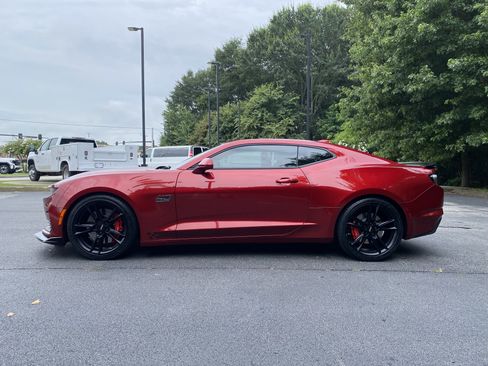 Used 2024 Chevrolet Camaro SS RWD image 6