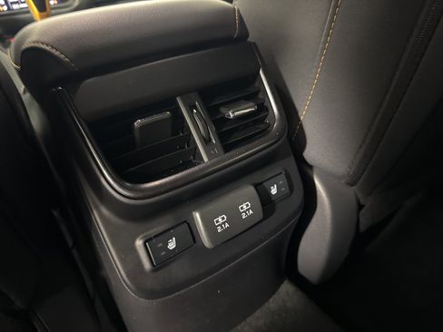 Used 2022 Subaru Outback Wilderness image 23
