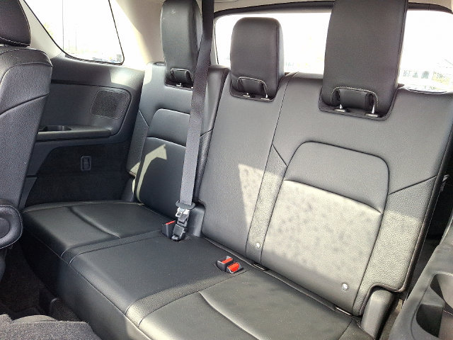 Used 2023 Nissan Pathfinder SL w/ SL Premium Package AWD/4WD image 12