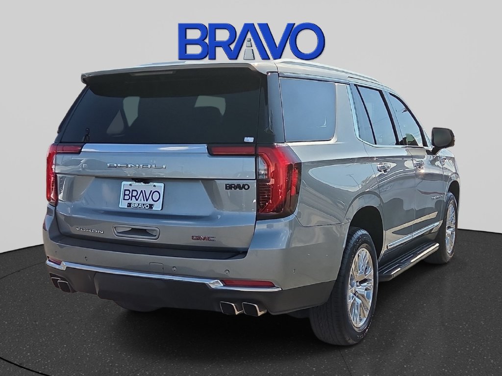 Used 2025 GMC Yukon Denali AWD/4WD image 4
