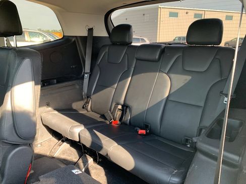 Used 2021 Kia Telluride EX w/ EX Premium Package AWD/4WD image 19