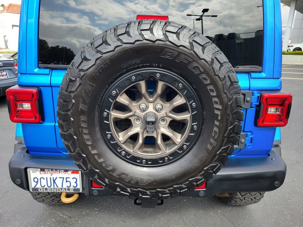 Used 2022 Jeep Wrangler Unlimited Rubicon w/ Trailer Tow Package AWD/4WD image 26