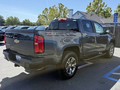 Used 2016 Chevrolet Colorado Z71 AWD/4WD image 5