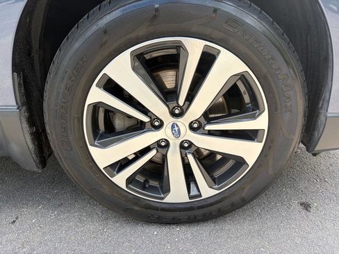 Used 2018 Subaru Outback 2.5i Limited AWD/4WD image 24
