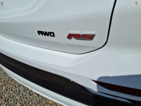 Used 2023 Chevrolet Equinox RS AWD/4WD image 27