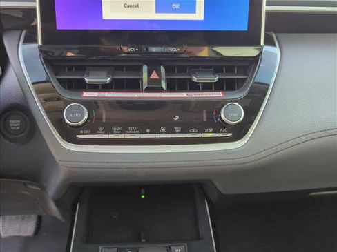 New 2026 Toyota Corolla Cross XLE image 21