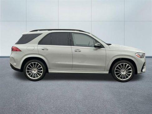 Used 2024 Mercedes-Benz GLE 350 4MATIC image 4