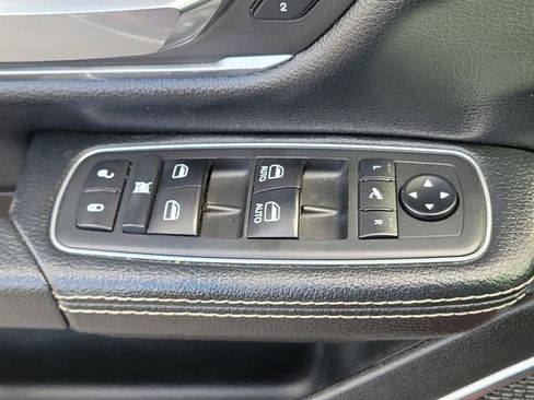 Used 2020 RAM 1500 Laramie image 22