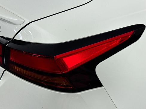 Used 2023 Nissan Altima 2.5 SR image 33