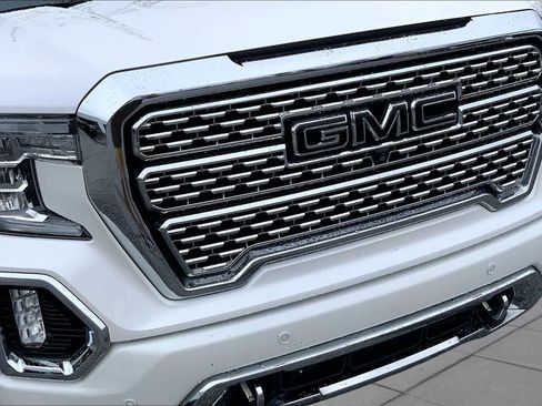 Used 2020 GMC Sierra 1500 Denali w/ Denali Ultimate Package AWD/4WD image 29