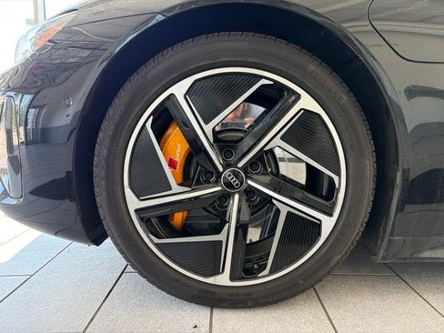 Used 2024 Audi RS e-tron GT w/ Carbon Performance Package AWD/4WD image 8
