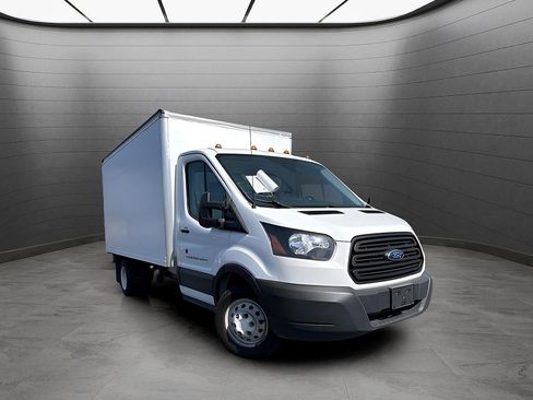 Used 2019 Ford Transit 350 156 DRW image 9