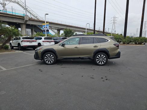 Used 2024 Subaru Outback Limited XT image 4
