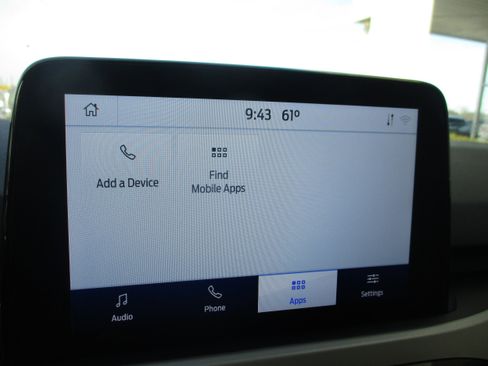 Used 2020 Ford Escape SE image 23