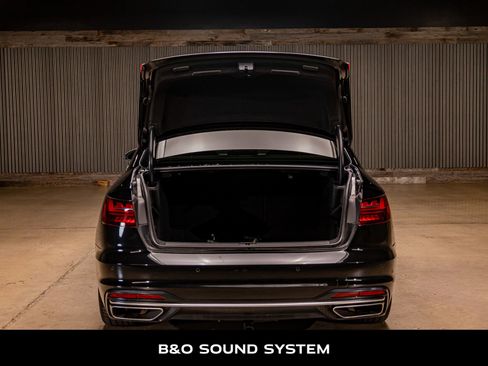 Used 2023 Audi A4 2.0T Prestige w/ Prestige Package image 7