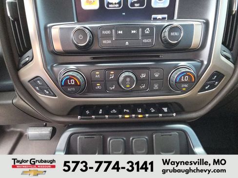 Used 2018 GMC Sierra 2500 Denali w/ Duramax Plus Package AWD/4WD image 25