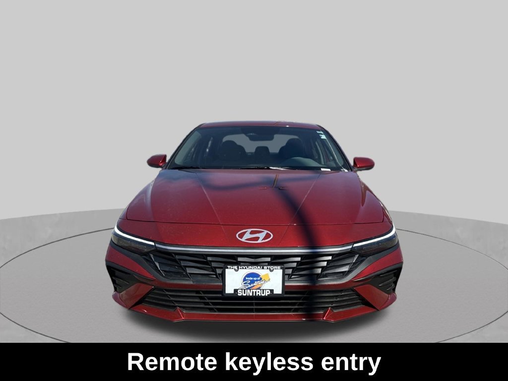 Used 2026 Hyundai Elantra SE FWD image 10