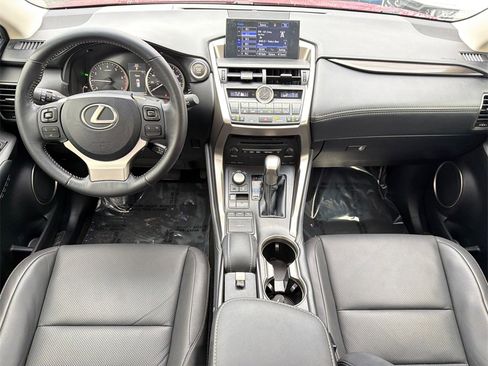 Used 2015 Lexus NX 200t FWD image 18