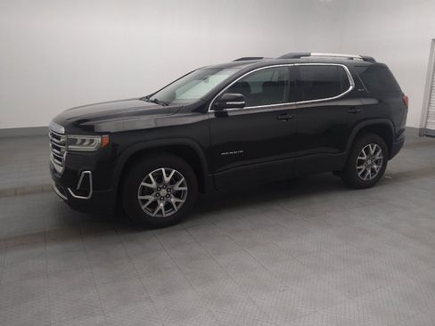 Used 2021 GMC Acadia SLT AWD/4WD image 2