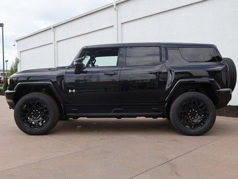 New 2026 GMC Hummer EV SUV AWD/4WD image 2