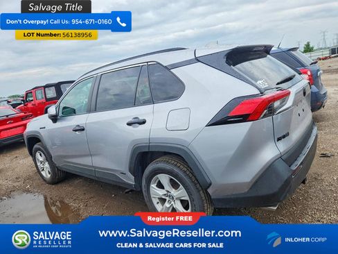 Used 2020 Toyota RAV4 XLE w/ Convenience Package AWD/4WD image 3