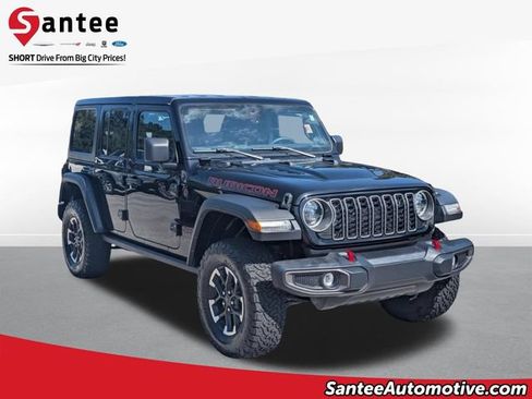 Used 2025 Jeep Wrangler Unlimited Rubicon AWD/4WD image 1