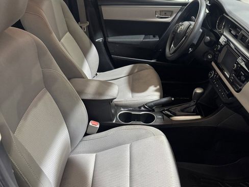 Used 2014 Toyota Corolla LE image 6