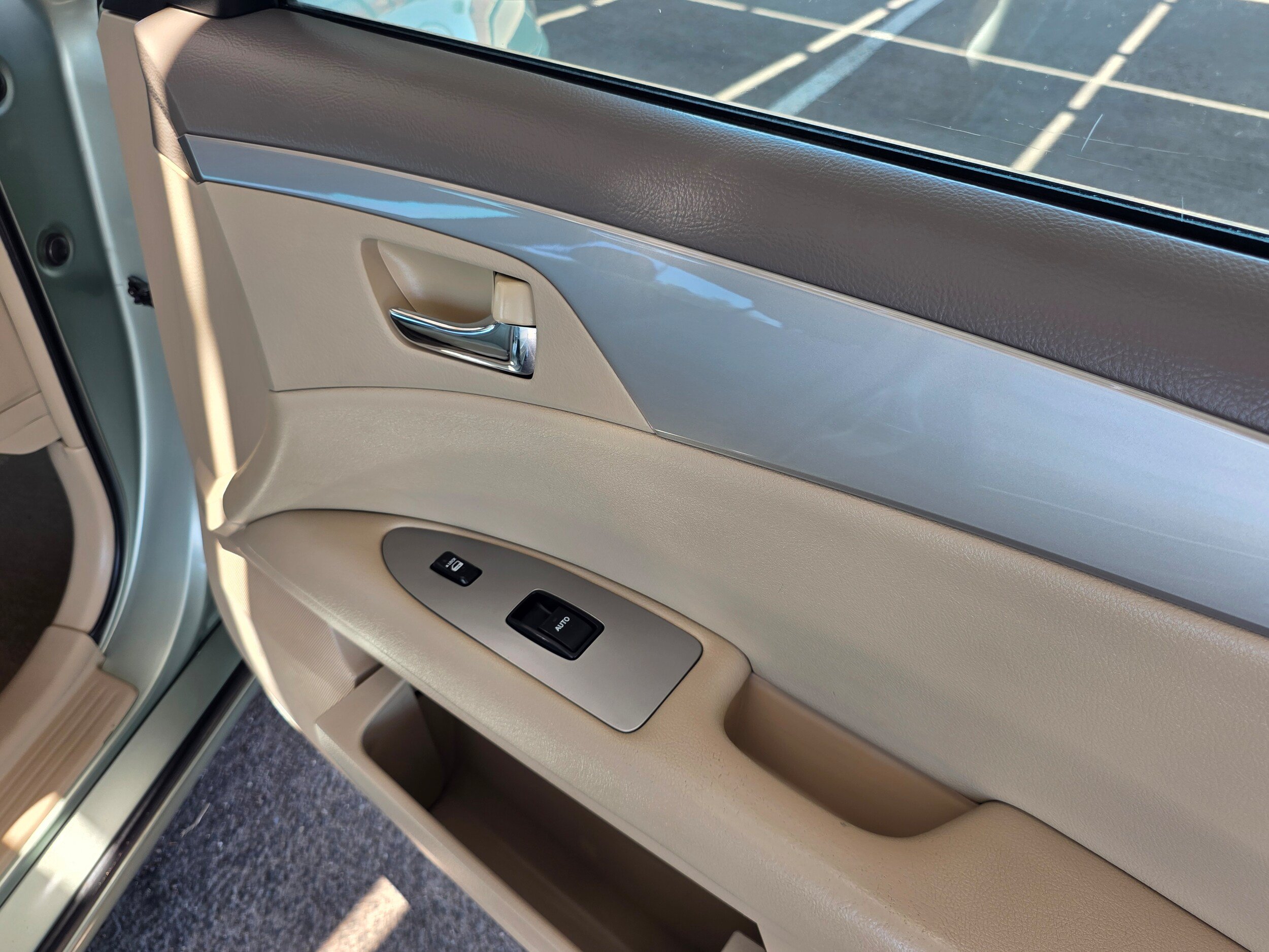 Used 2007 Toyota Avalon Limited FWD image 23