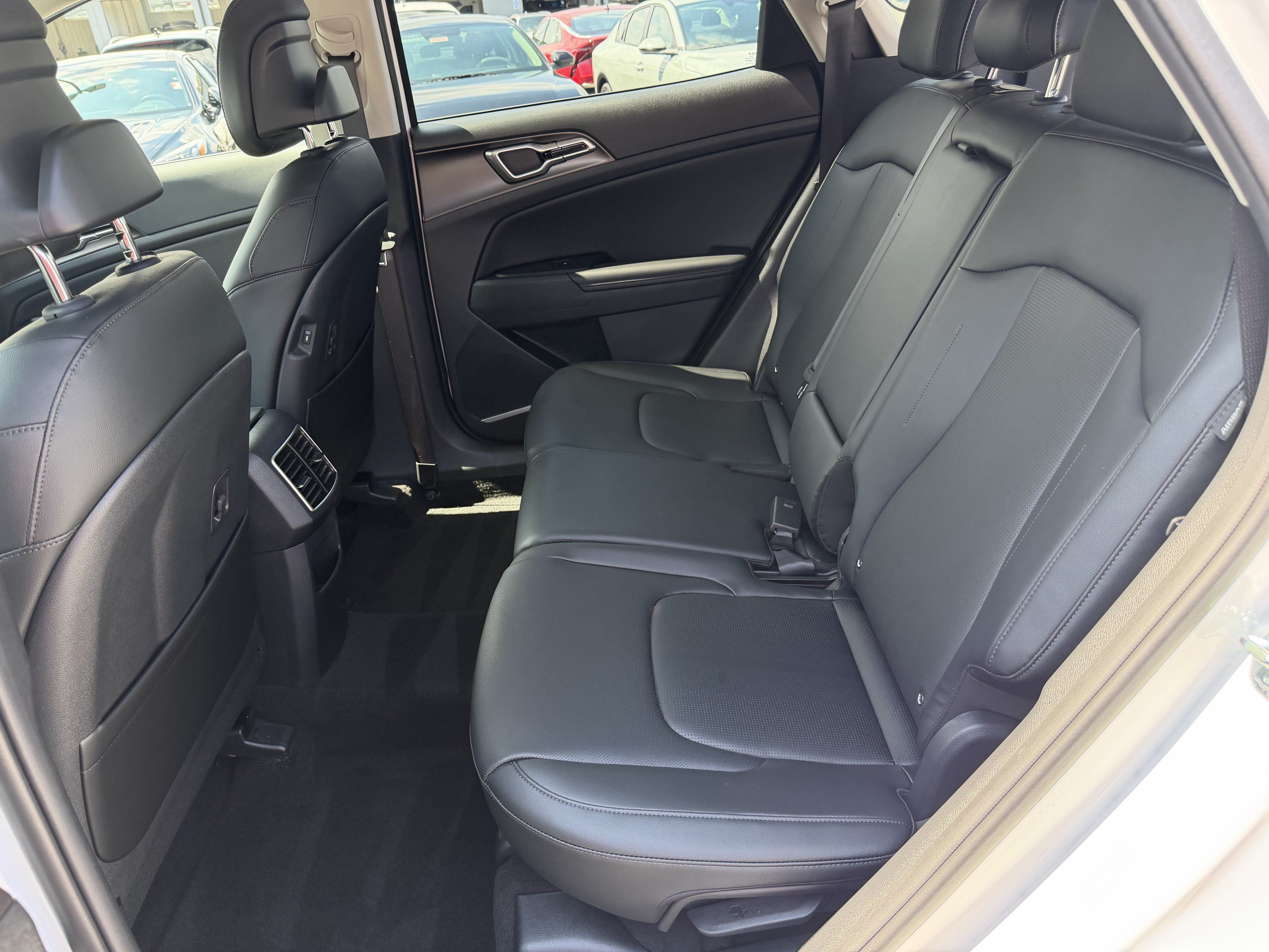 Certified 2026 Kia Sportage EX AWD/4WD image 20