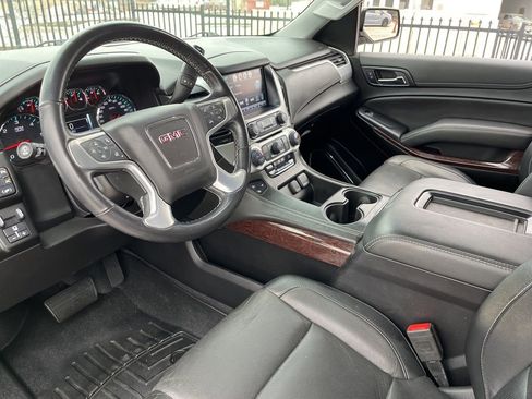 Used 2020 GMC Yukon SLT w/ Premium Edition image 20
