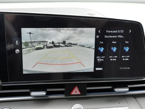 Certified 2024 Hyundai Elantra SEL w/ Convenience Package FWD image 35