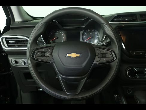 Used 2023 Chevrolet TrailBlazer LT w/ Convenience Package image 15