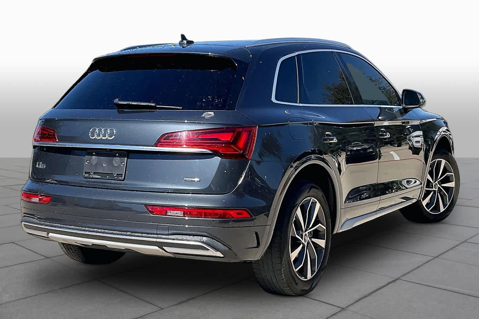 Used 2021 Audi Q5 2.0T Premium w/ Convenience Package AWD/4WD image 13