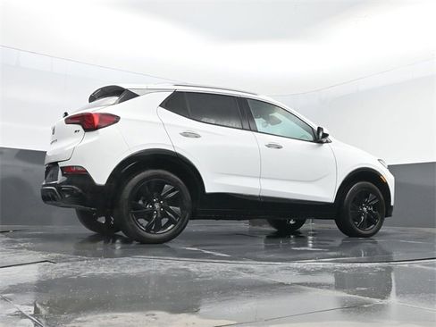 Used 2024 Buick Encore GX Sport Touring image 23