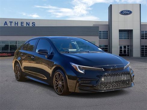 Used 2024 Toyota Corolla SE image 1