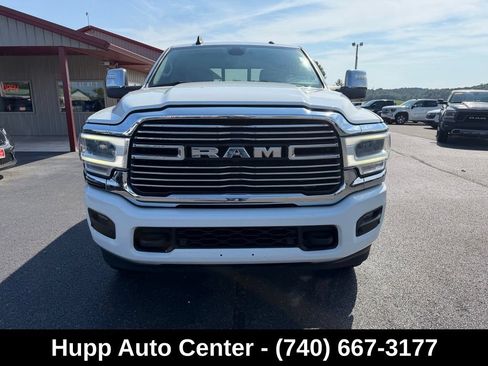 Used 2023 RAM 2500 Laramie AWD/4WD image 2