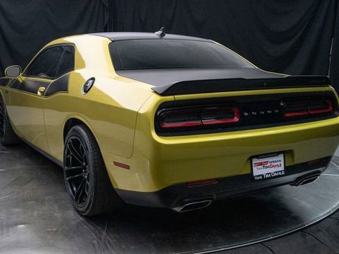 Used 2020 Dodge Challenger R/T Scat Pack w/ Dynamics Package RWD image 11
