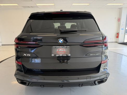 Used 2024 BMW X5 xDrive40i w/ M Sport Package image 72