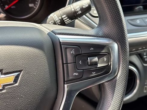 Used 2021 Chevrolet Blazer LT FWD image 31