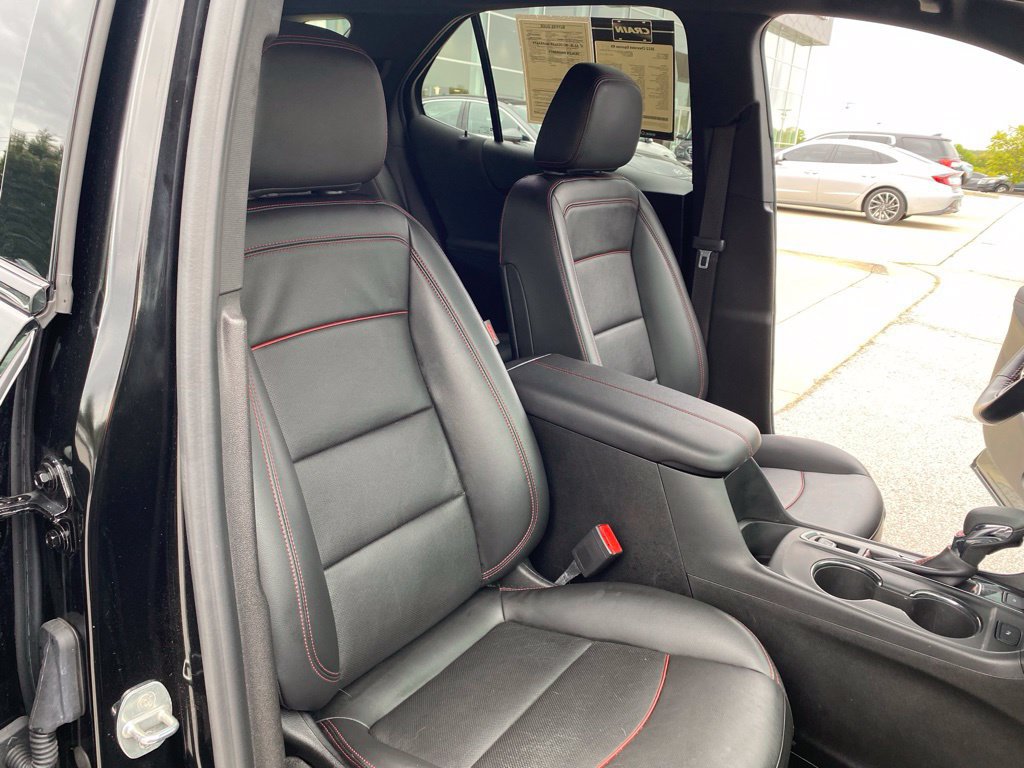 Used 2022 Chevrolet Equinox RS w/ RS Leather Package AWD/4WD image 32